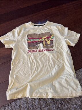 MAD Engine Yellow MTV Cheeseburger Graphic Tee